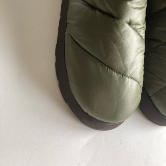 New Piumestudio Luna Military Pillow Puffy Slip On Booties Size EUR37, US6.5 - Picture 7 of 16